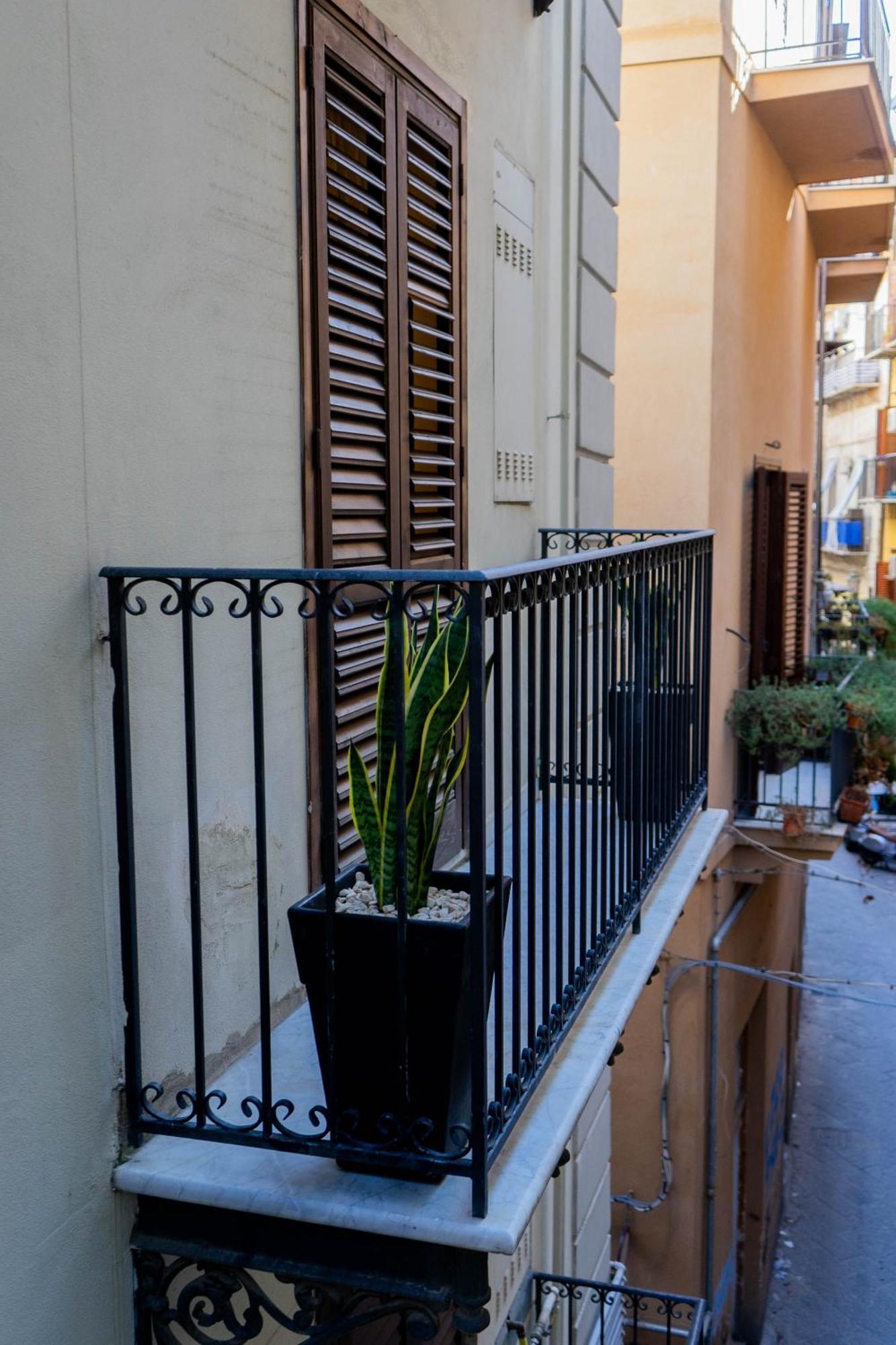 Le Case Di Romeo Alla Vucciria 巴勒莫 外观 照片